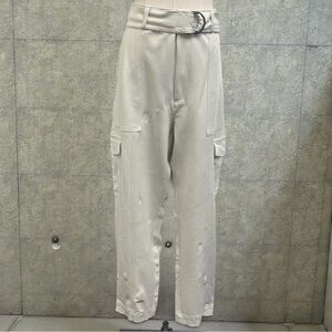 **NWOT** Banana Republic Cream Pleated Pants